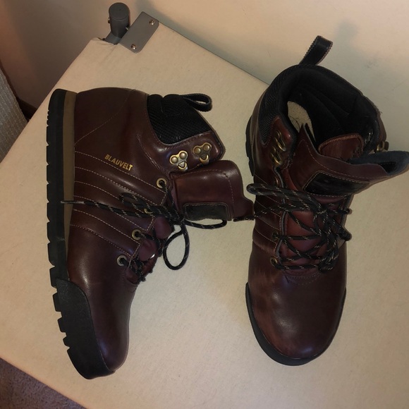 adidas blauvelt hiking boot